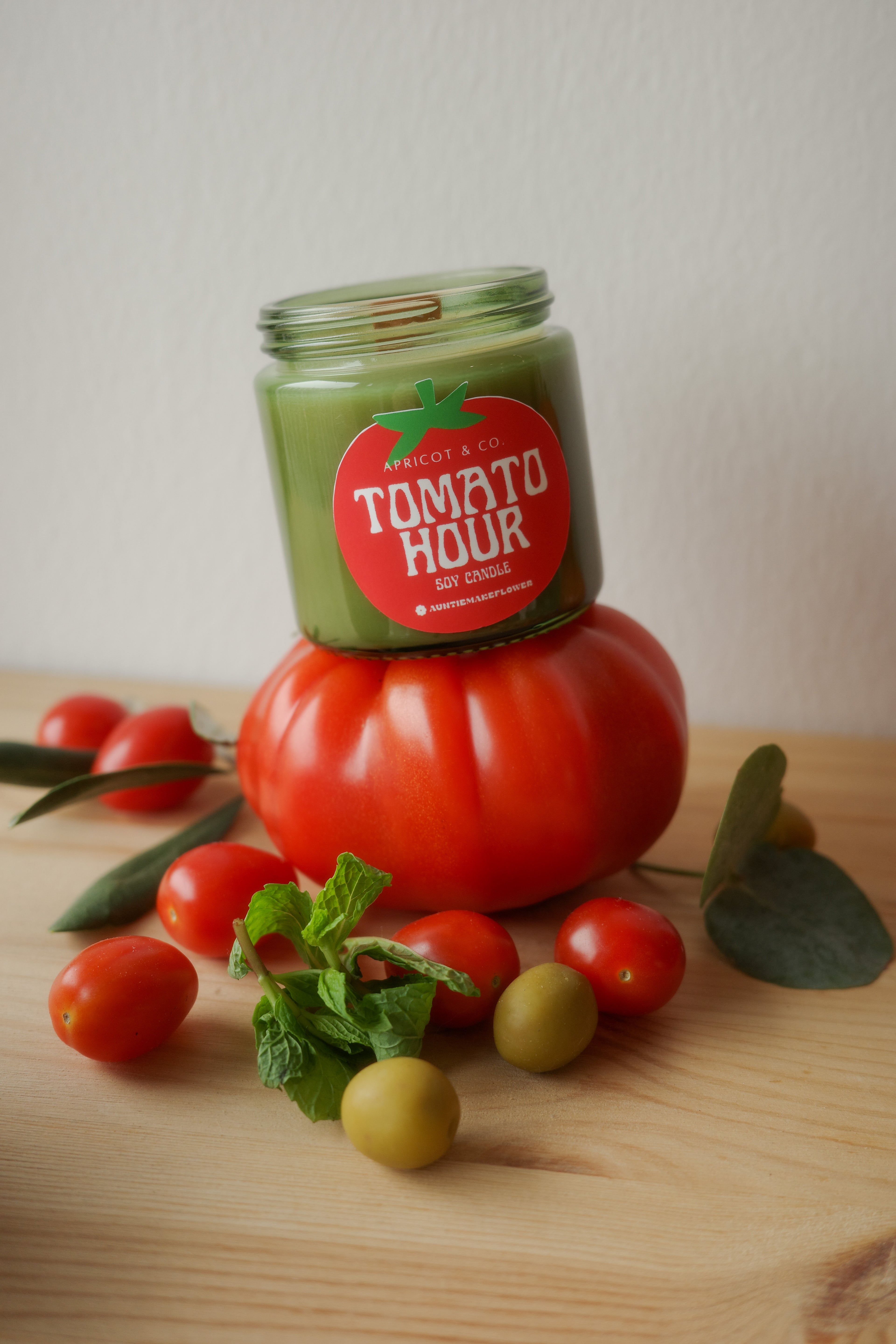 Tomato Hour Candle & Room Spray (Apricot & Co. x Auntiemakeflower)